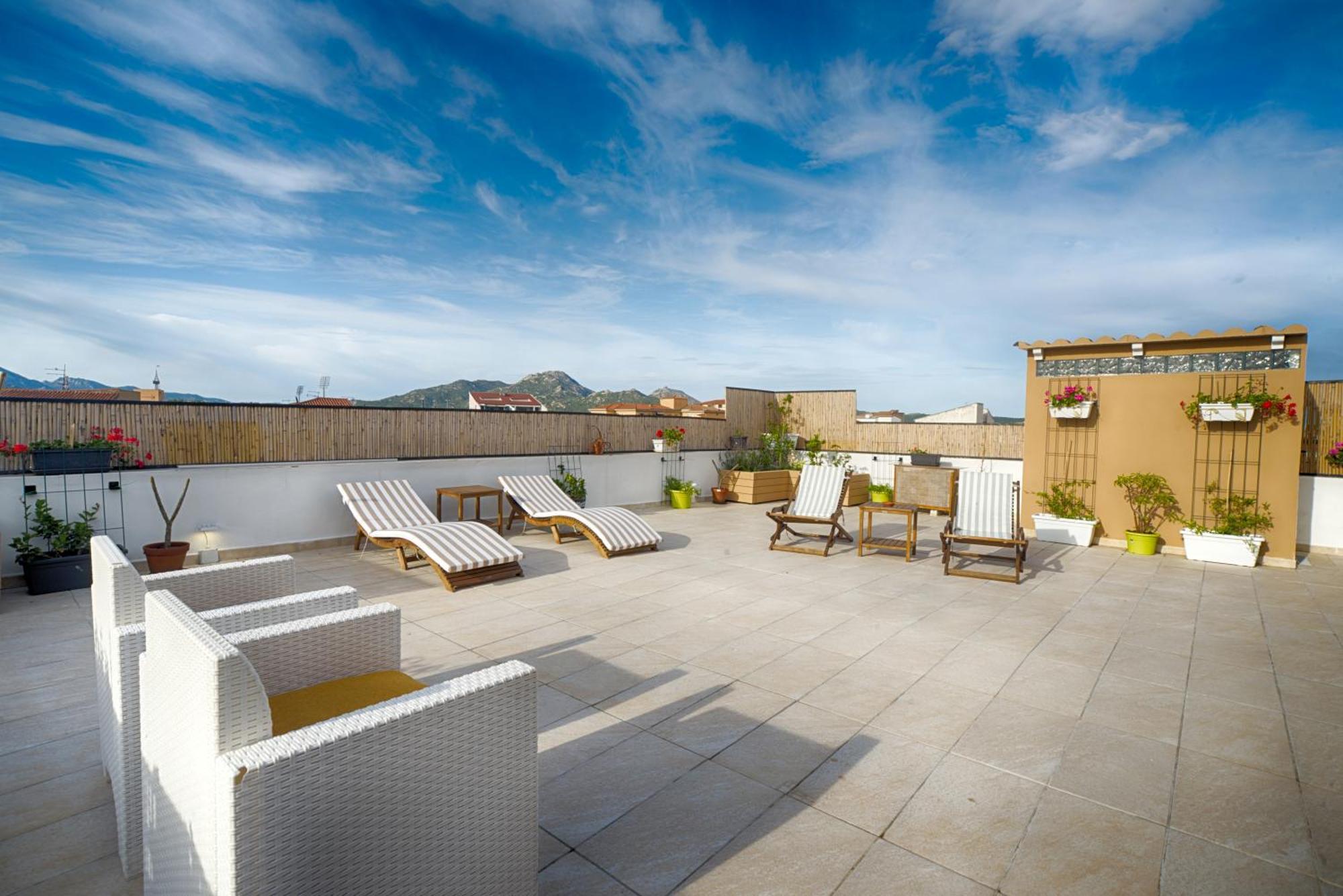 Terrace Rooms Olbia Center מראה חיצוני תמונה